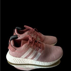 Adidas women’s sz 7.5